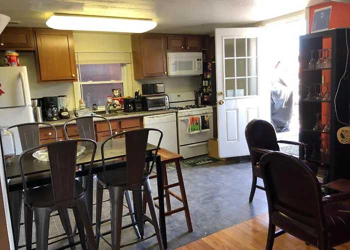 Guest house Highland Park *