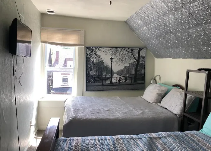 Guest house Highland Park Pittsburgh