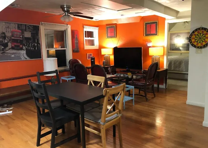 Guest house Highland Park Pittsburgh